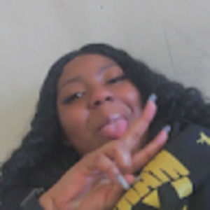 Meet your Posher, Capria